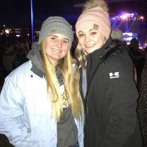 Meet your Posher, Makenzi